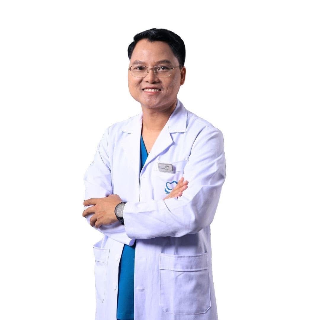 Bác sĩ Nguyễn Văn Cường là ai? Thạc sĩ Răng Hàm Mặt từ làng gốm Bát Tràng với sứ mệnh ‘giúp mọi người khỏe mạnh và hạnh phúc hơn
