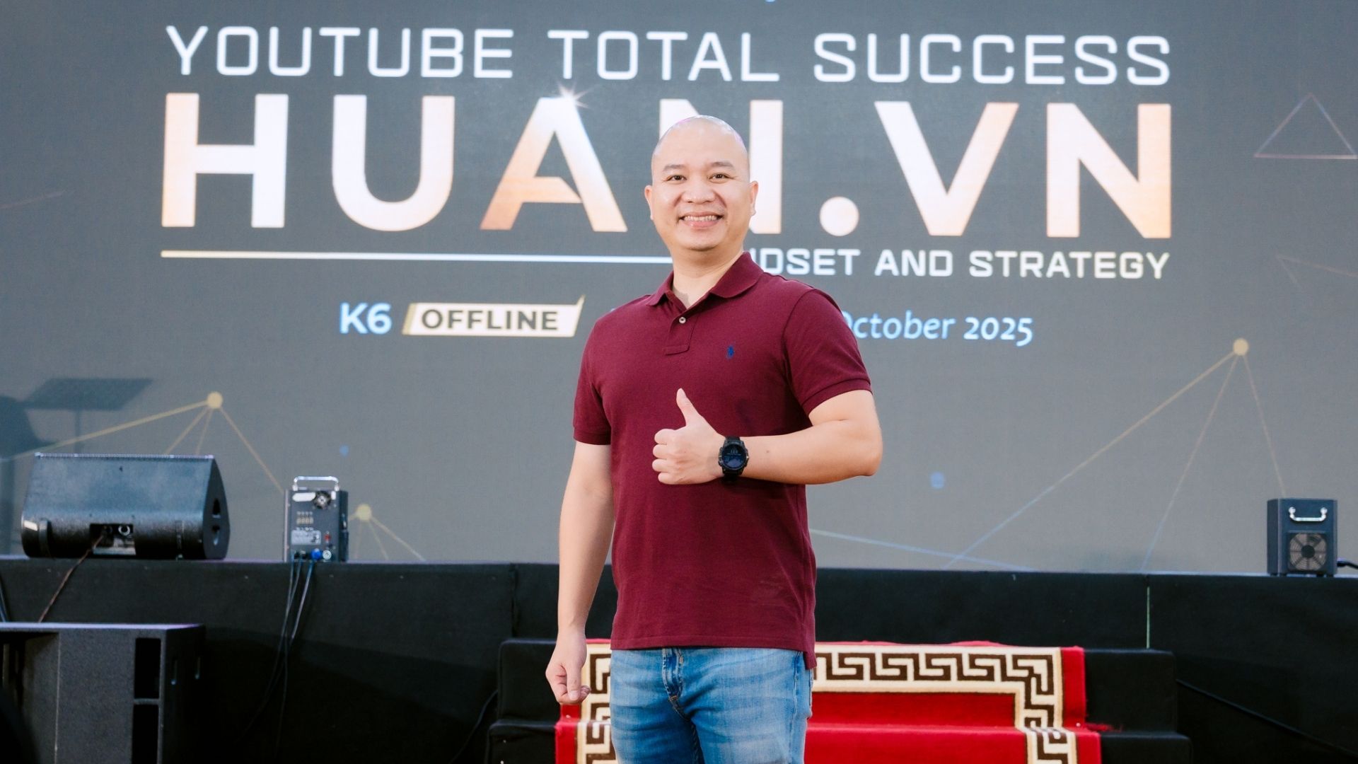 Nguyễn Văn Huân tại chương trình YouTube Total Success K6 của HUAN.VN